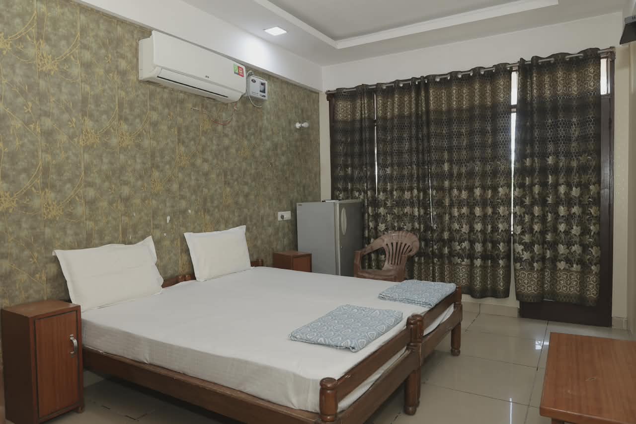 Executive Suite Bed Room